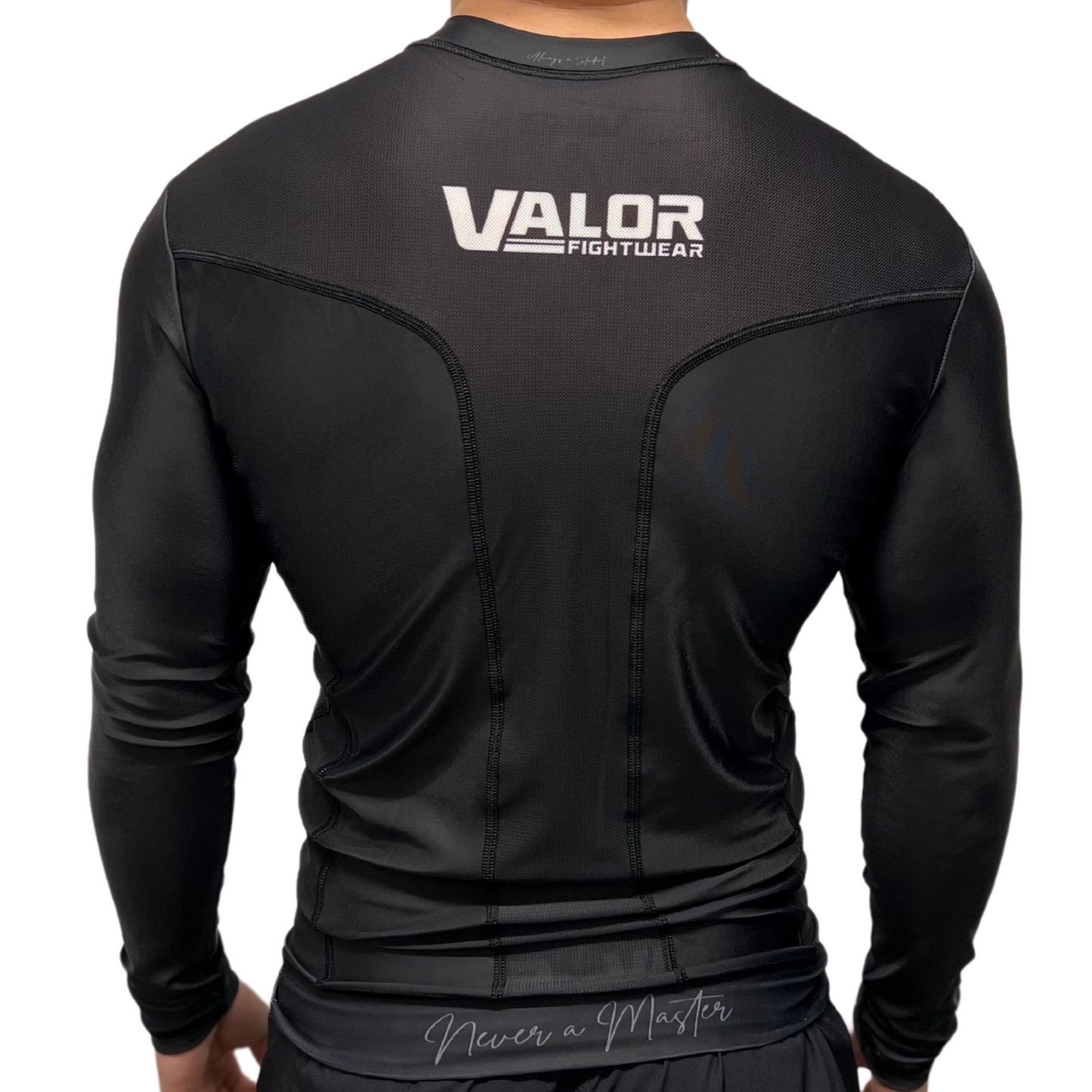 VALOR MESH LONG SLEEVE RASH GUARD WHITE ON BLACK