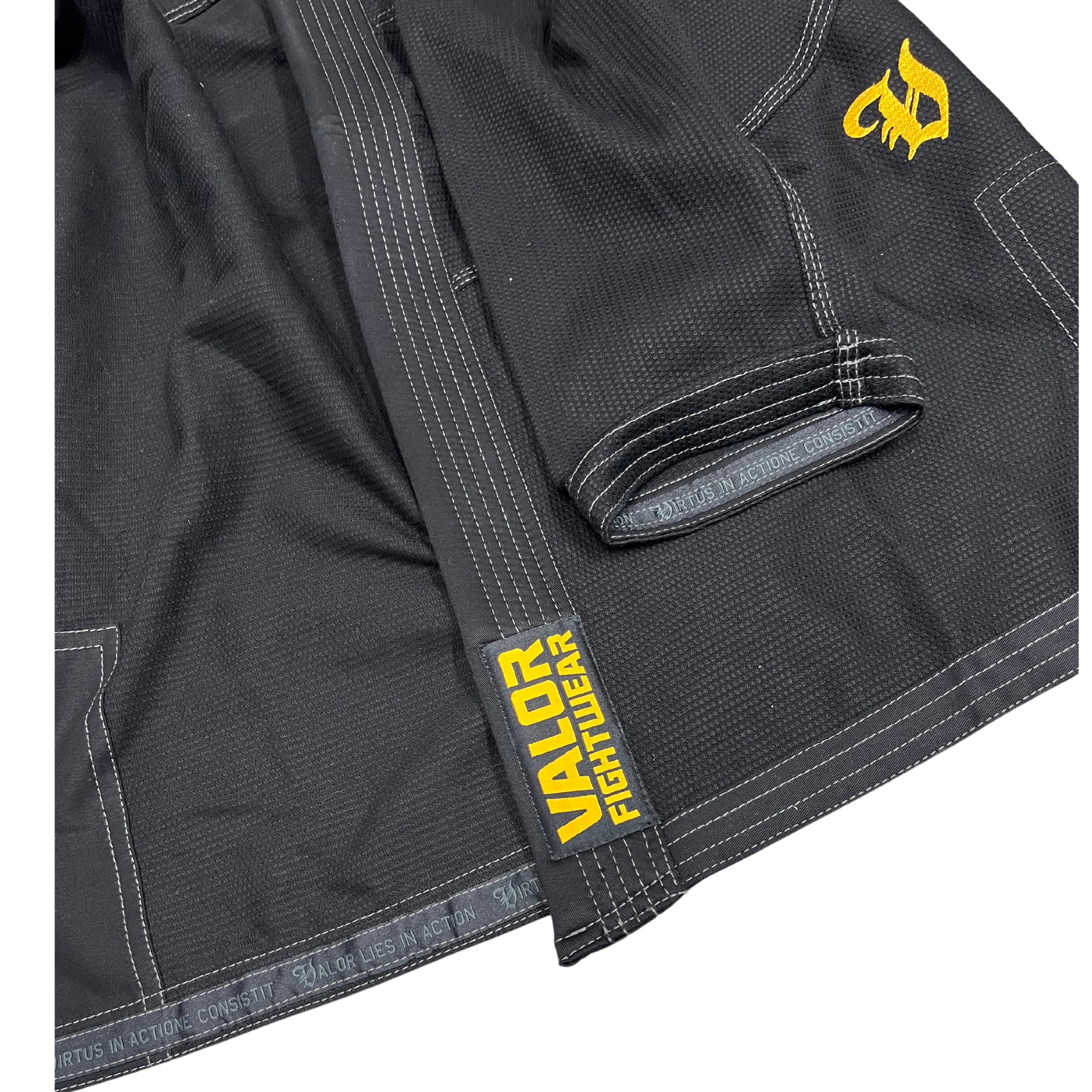 VALOR IN ACTIONE KIMONO BLACK BJJ GI  Valor Fightwear   